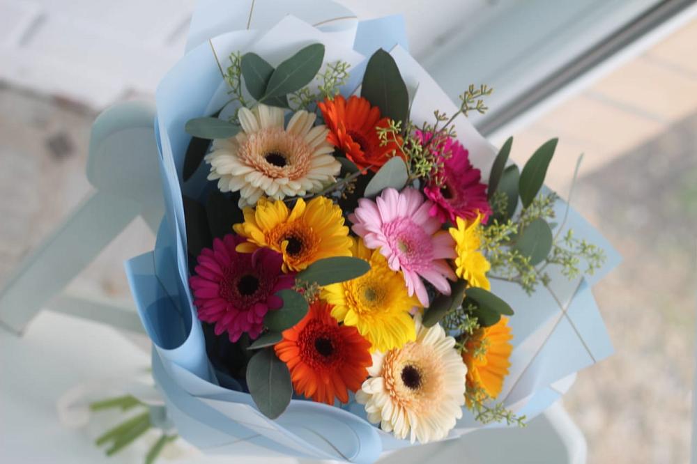 Букет цветов из: Герберы в Инженерный-1