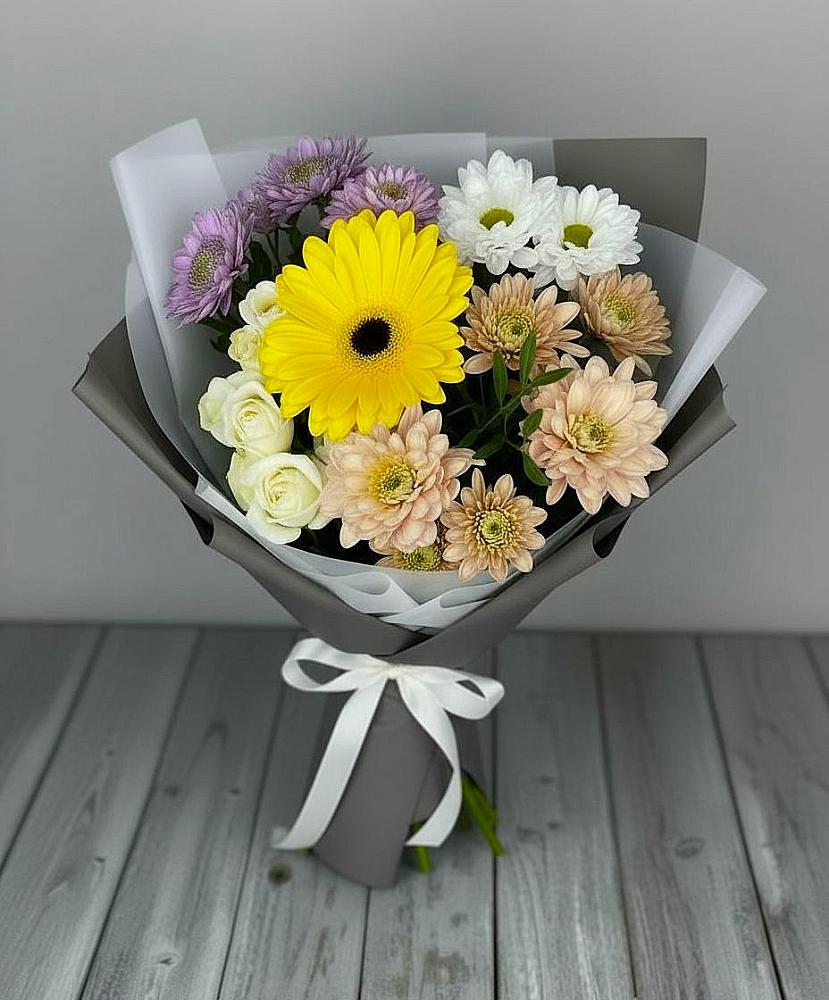 Букет цветов из: Розы, Герберы и Хризантемы в Инженерный-1