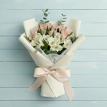 Букет цветов из:  Альстромерии в Инженерный-1