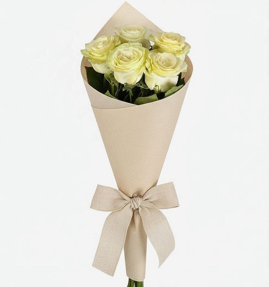 Букет цветов из: Розы в Инженерный-1