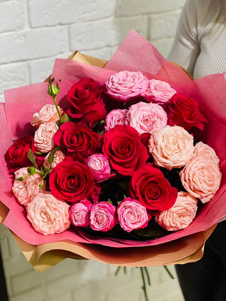 Букет цветов из: Розы в Инженерный-1