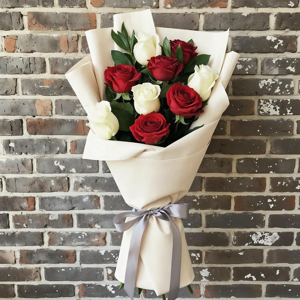 Букет цветов из: Розы в Инженерный-1