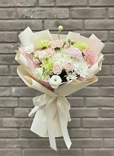 Букет цветов из:  Гвоздики, Розы, Лизиантусы и Хризантемы в Инженерный-1