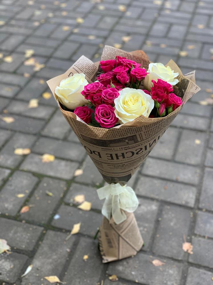 Букет цветов из: Розы в Инженерный-1
