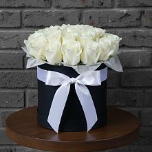 Цветочная композиция из Розы в шляпной коробке #REPLACE_PRED# Инженерный-1