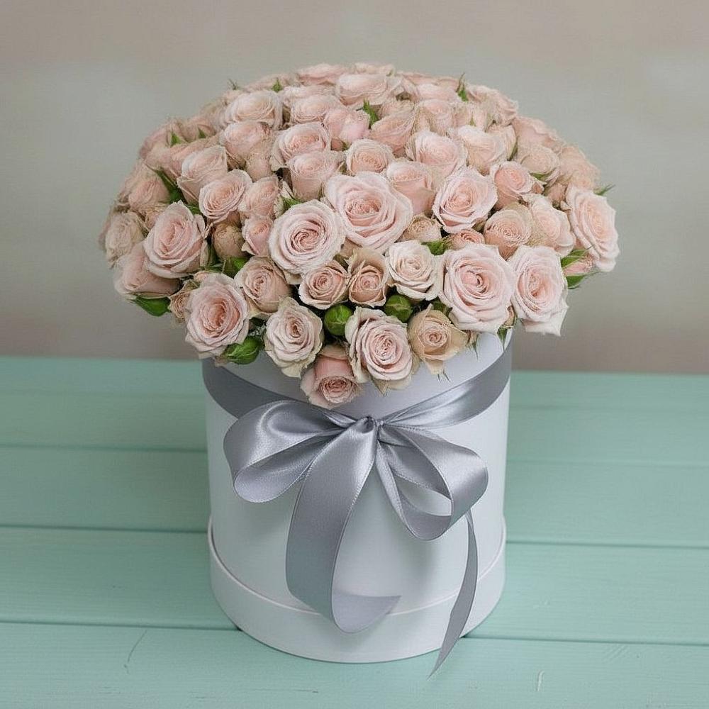 Цветочная композиция из Розы в шляпной коробке в Инженерный-1